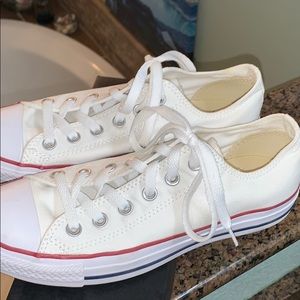 Women’s Converse All Stars